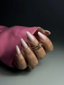 Jak uzupełnić paznokcie żelowe, wypełnianie paznokci żelowych krok po kroku.